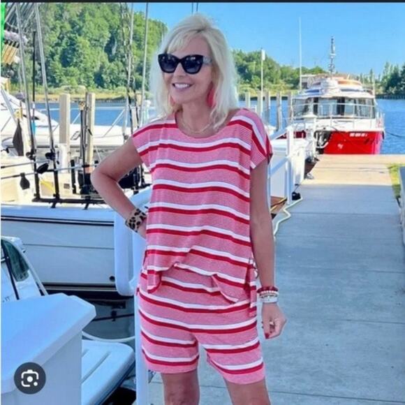 CAbi Red&White Stripe Leisure Playsuit Romper Sz.XL - Picture 4 of 16